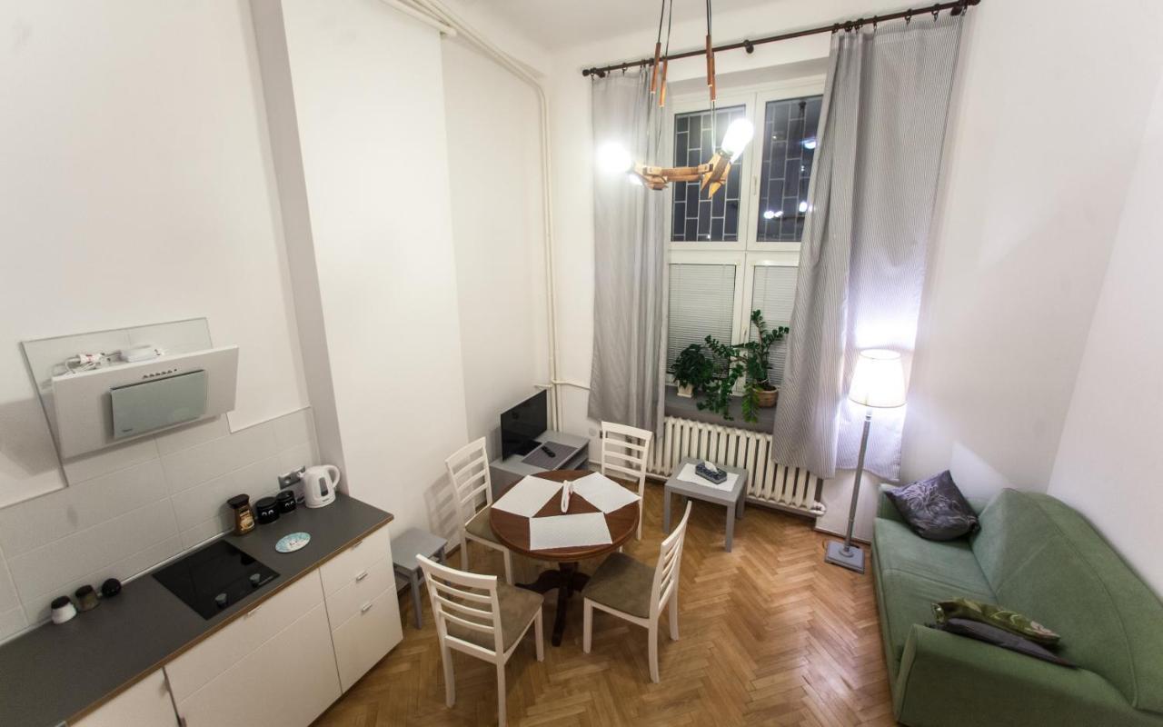 Apartamenty Varsovie Zelazna Exterior photo