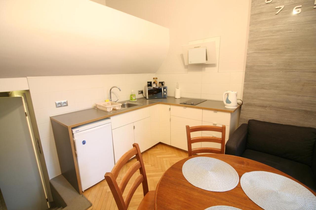 Apartamenty Varsovie Zelazna Exterior photo